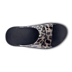 OOFOS Women's OOlala Luxe Limited - Cheetah 15 OOFOS Women's OOlala Luxe Limited - Cheetah -OOfos Store 000 20990.1646843914
