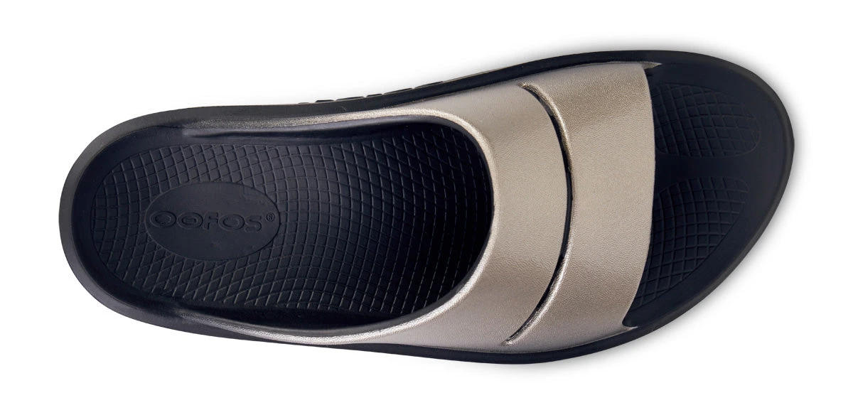 OOfos Women's OOmega OOahh Luxe Sandal - Latte 9 OOfos Women's OOmega OOahh Luxe Sandal - Latte - Image 9