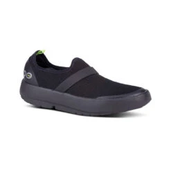 OOFOS Women's OOmg Mesh Low - Black