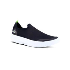 OOFOS Women's OOmg EeZee Low - White / Black
