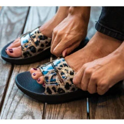 OOFOS Women's OOlala Luxe Limited - Cheetah 19 OOFOS Women's OOlala Luxe Limited - Cheetah -OOfos Store 33 01073.1646843908