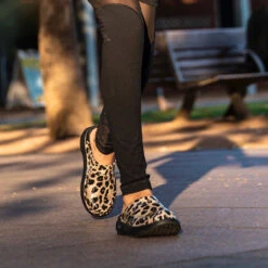 OOFOS Women's OOcloog Limited Edition - Cheetah -OOfos Store 44 96627.1646686076