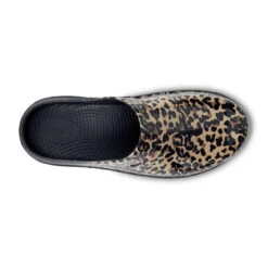 OOFOS Women's OOcloog Limited Edition - Leopard -OOfos Store 6 45408.1629144055