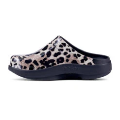 OOFOS Women's OOcloog Limited Edition - Cheetah -OOfos Store 77 copy 30273.1646686104