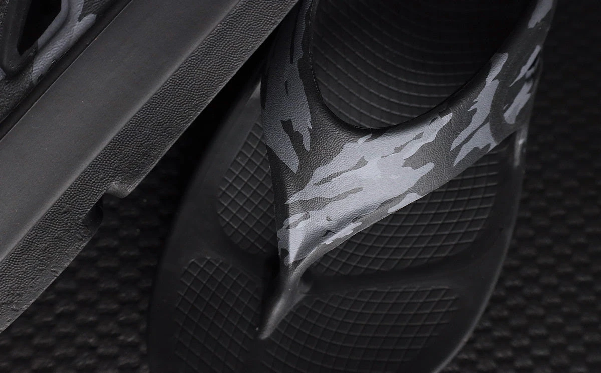 OOfos Women's OOriginal Sport Sandal - Black Camo 3 OOfos Women's OOriginal Sport Sandal - Black Camo - Image 3