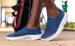 OOfos Men's OOmg EeZee Low Shoe - White Navy -OOfos Store Mens NavyeeZee2