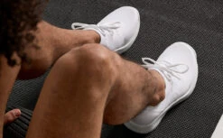 OOfos Men's OOmg Sport LS Low Shoe - White -OOfos Store Mens Wht2