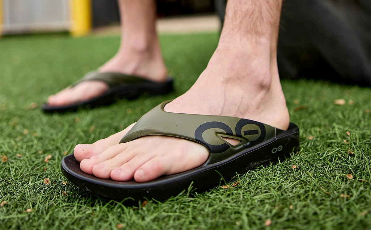 OOfos Men's OOriginal Sport Sandal - Tactical Green 4 OOfos Men's OOriginal Sport Sandal - Tactical Green - Image 4