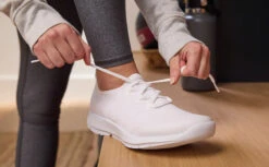 OOfos Women's OOmg Sport LS Low Shoe - White -OOfos Store Womens Wht2