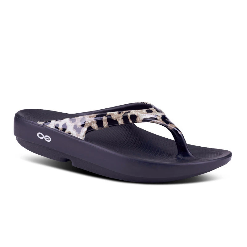 OOFOS | Leopard Patterns Platform Casual Style Unisex Street Style 2 OOFOS | Leopard Patterns Platform Casual Style Unisex Street Style - Image 2