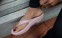 OOfos Women's OOlala Sandal - Stardust 12 OOfos Women's OOlala Sandal - Stardust -OOfos Store stardust oolala1